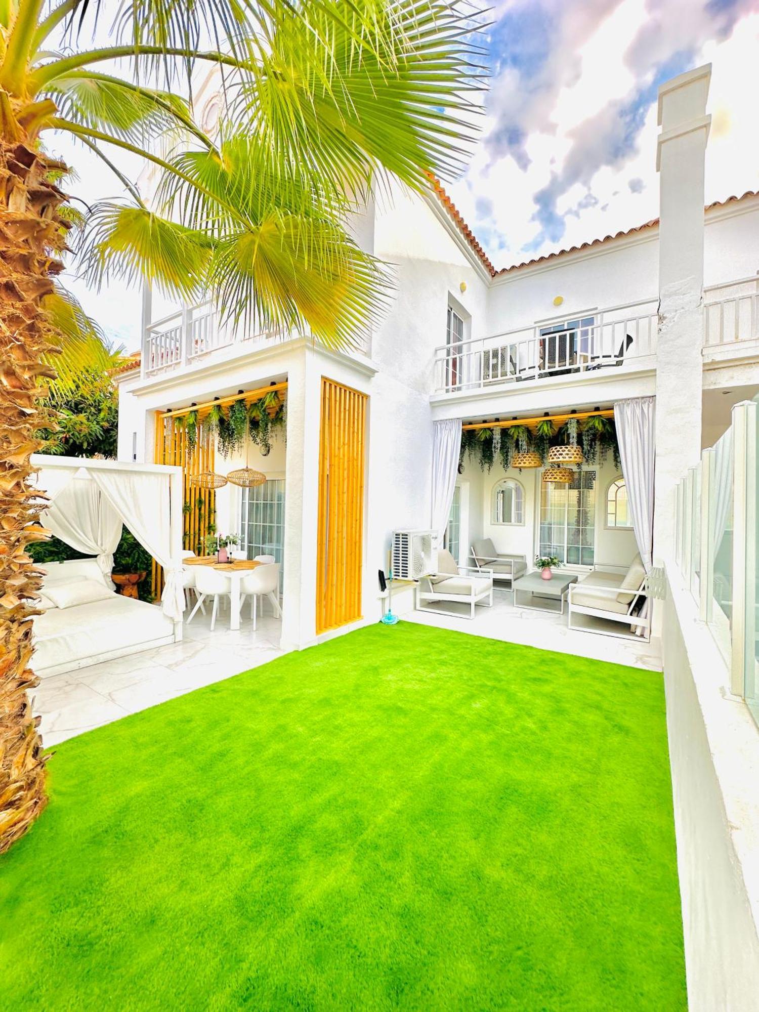 Luxury Villa Fanabe With Private Garden Costa Adeje  Ngoại thất bức ảnh